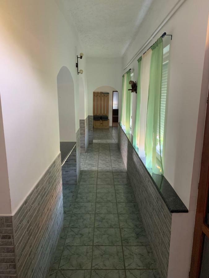 Viktor Apartmanhaz Zamárdi Exterior foto